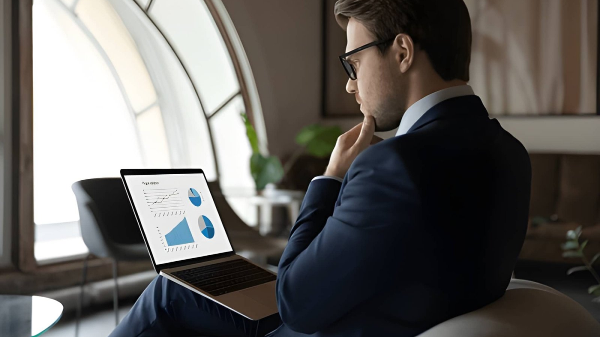 Advisor Universal Desktop